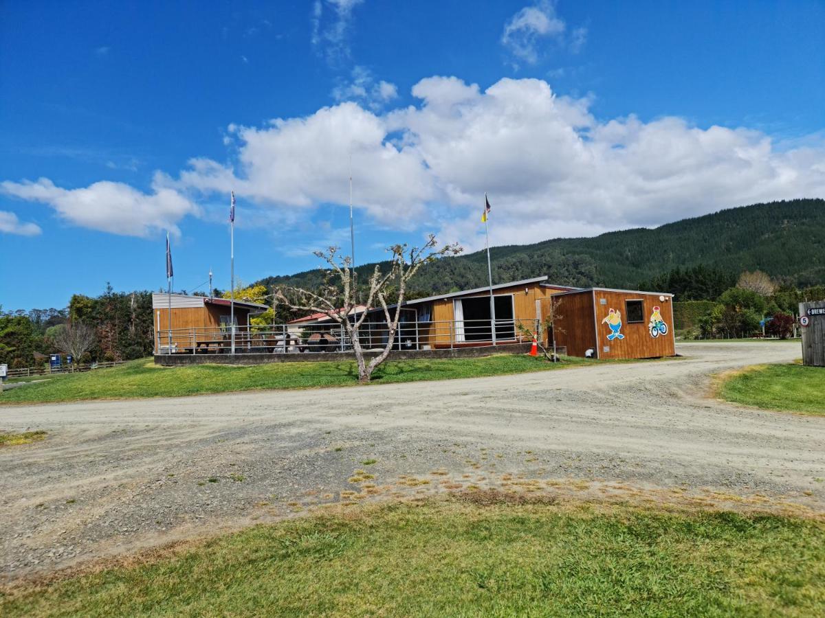 Seabreeze Holiday Park Hotwater Beach Екстериор снимка